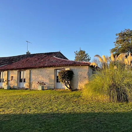 2 De Charme, Piscine Et Calme Absolu Frühstückspension Bardenac