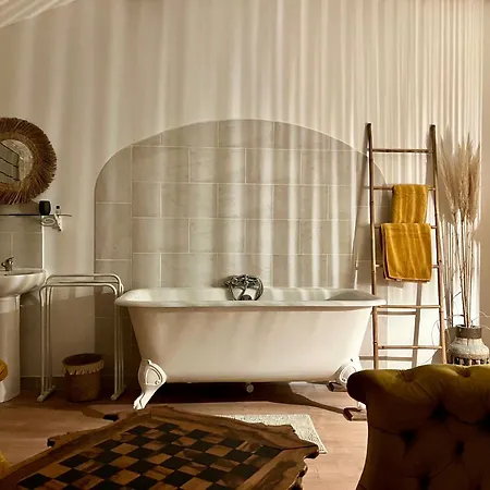 לינה וארוחת בוקר 2 Chambres, Piscine Et Calme, Sud Charente *